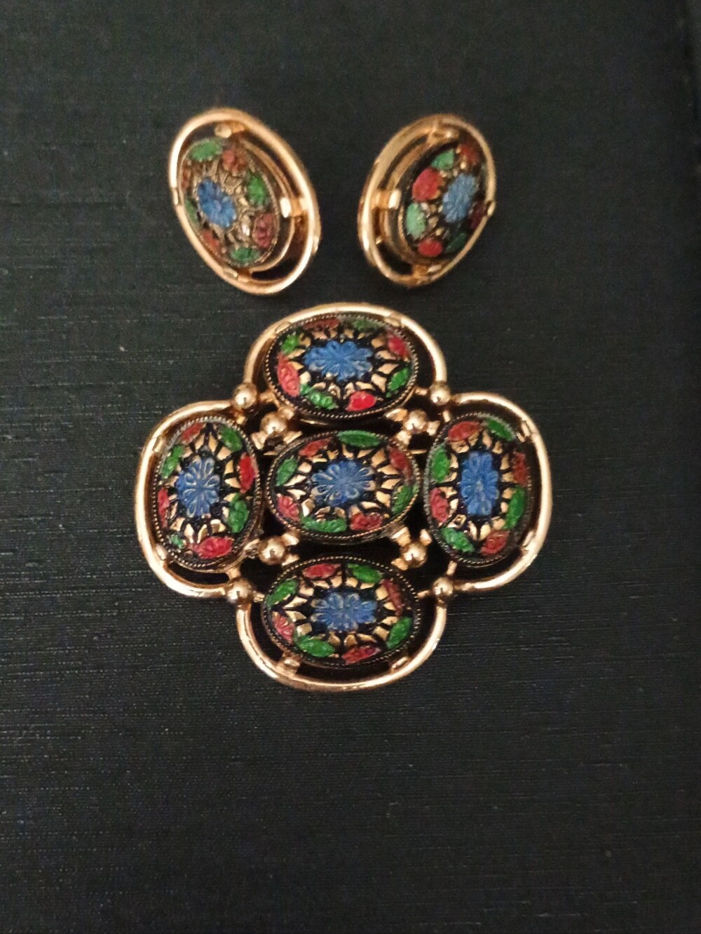 Vintage Sara CoventryGold-Tone Floral Mosaic Brooch and Earring Set - Multicolor